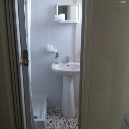 Monolocale In Via San Sebastiano Ficarra