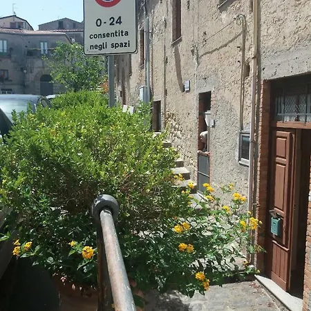 Monolocale In Via San Sebastiano Ficarra *